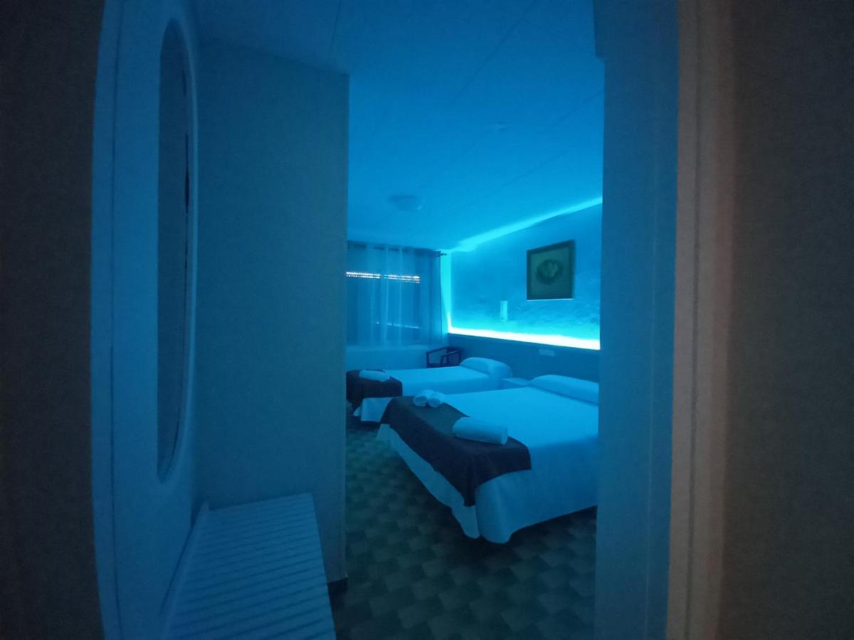 Hostal Sant Bernat Olot Extérieur photo