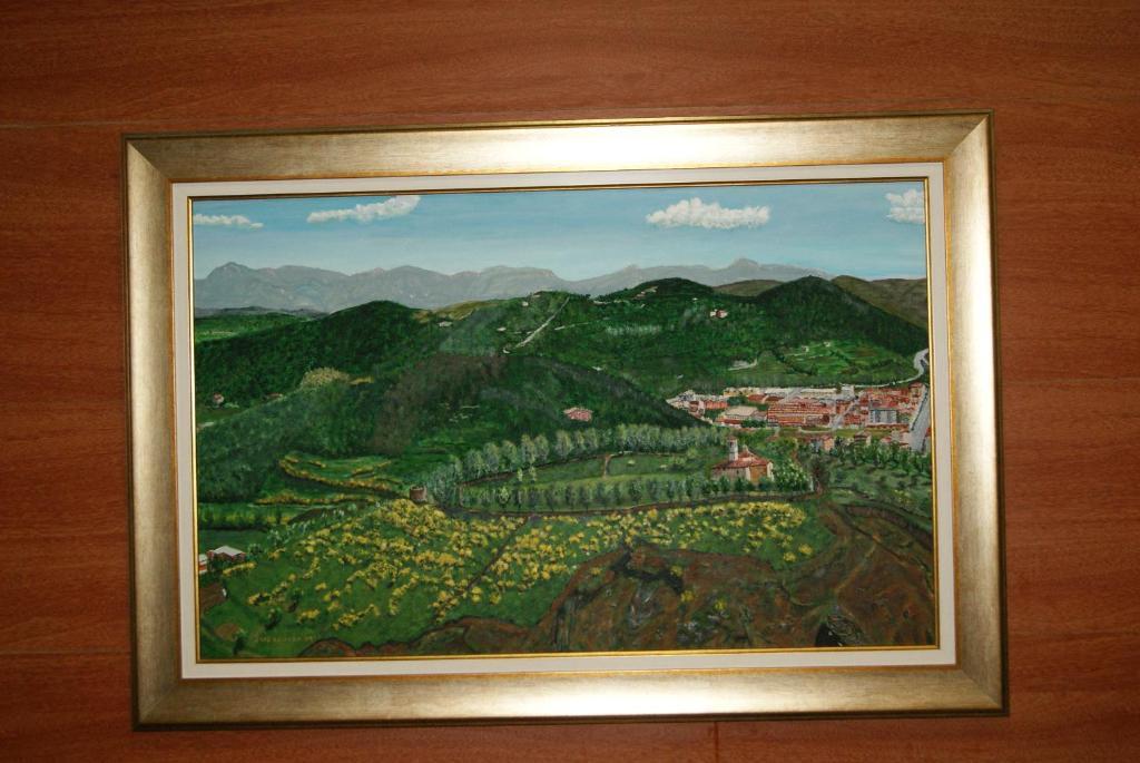 Hostal Sant Bernat Olot Extérieur photo