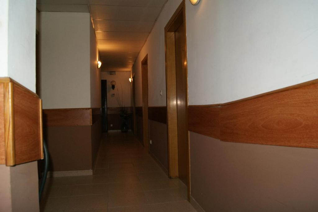 Hostal Sant Bernat Olot Extérieur photo